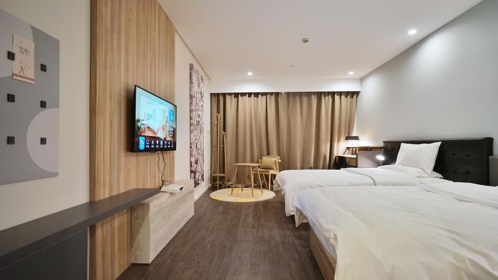 Hanting Premium Hotel Shanghai South Xizang Road Buitenkant foto